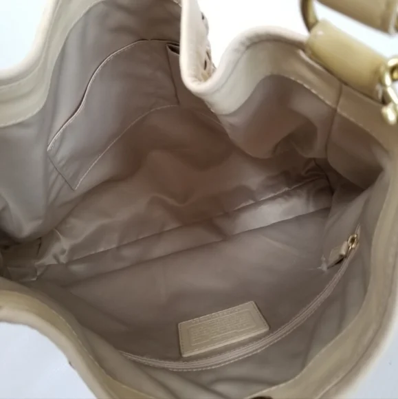 COACH LE PEYTON WOVEN LEATHER LG SHOULDER BAG Rare! - Picture 13 of 15